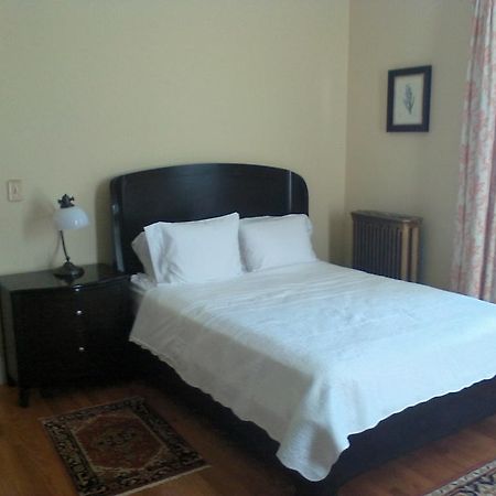A Kingston Bed & Breakfast Ngoại thất bức ảnh