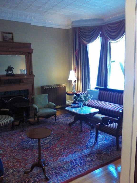 A Kingston Bed & Breakfast Ngoại thất bức ảnh