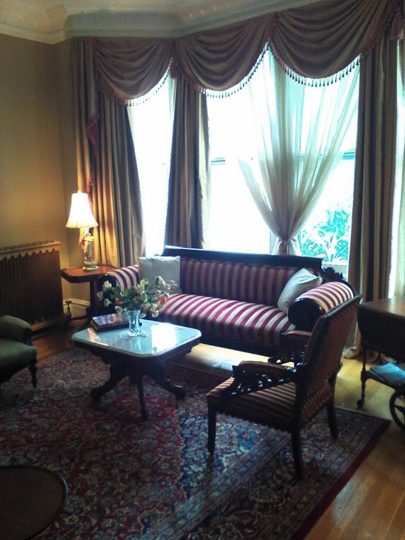 A Kingston Bed & Breakfast Ngoại thất bức ảnh